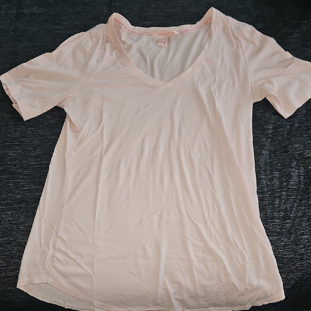 VS Sleep  V-Neck Tee